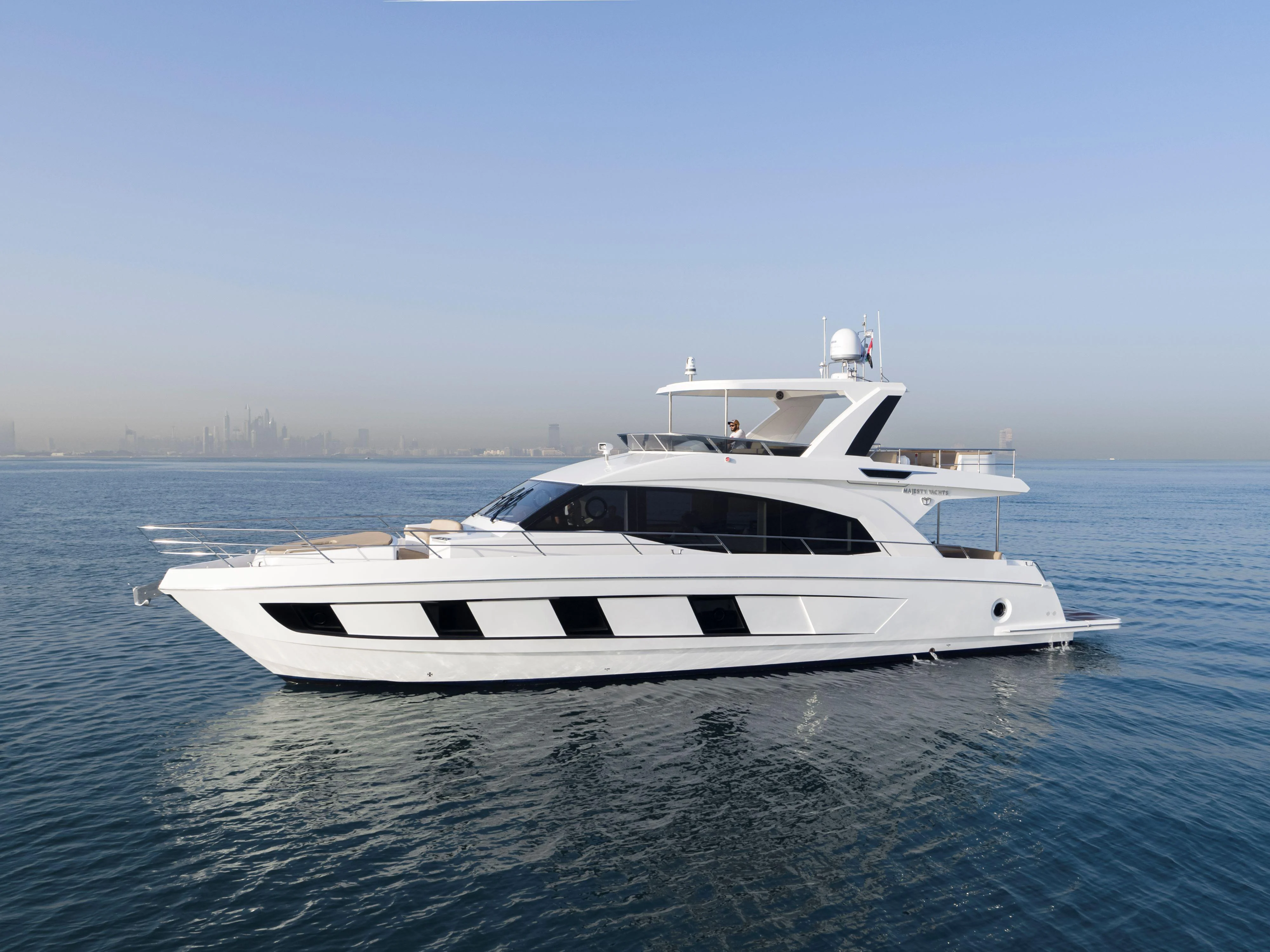 MAJESTY 62 - Image 1