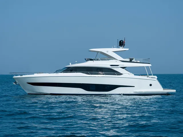 MAJESTY 72