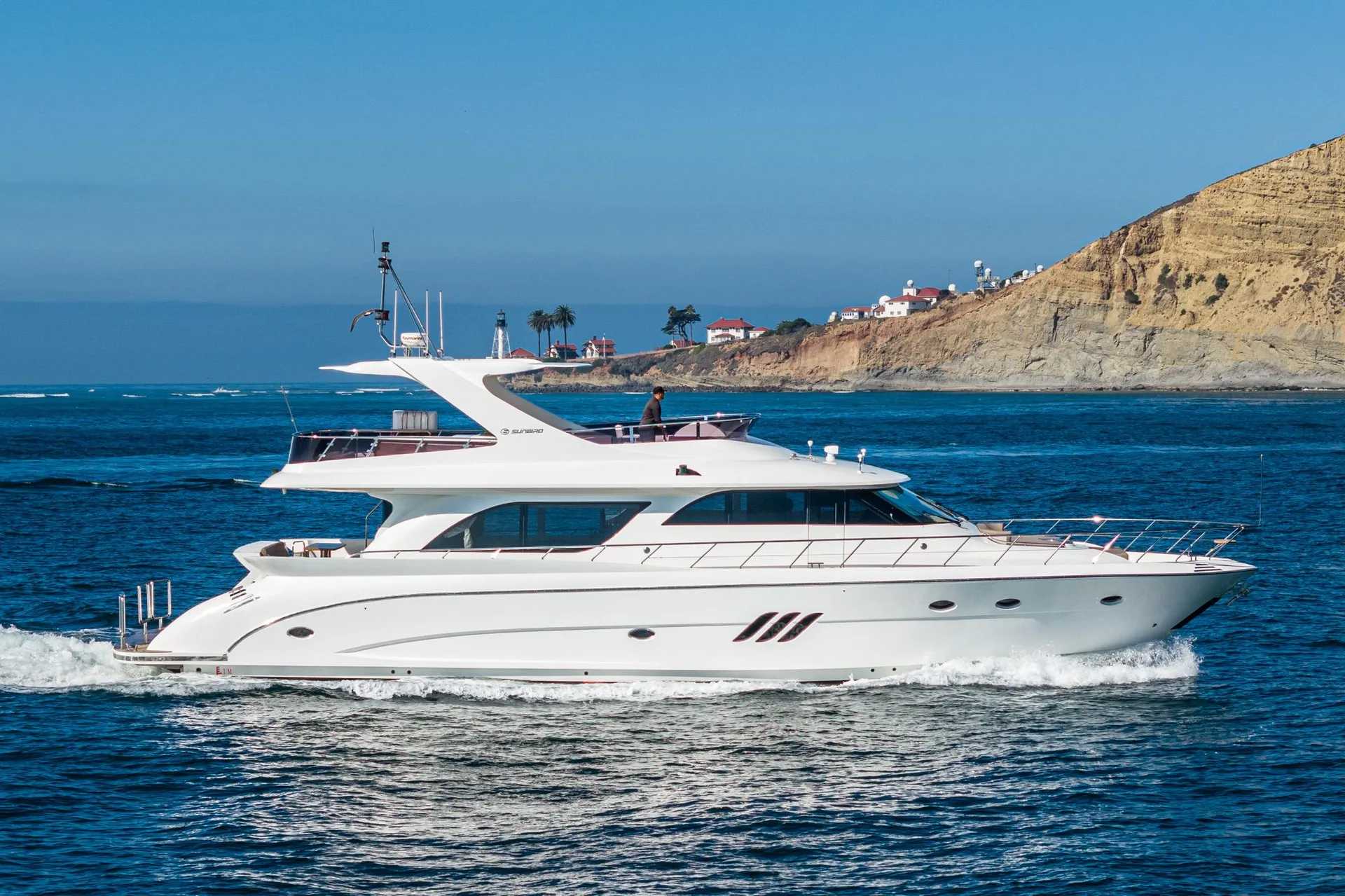 MASSIMO MARINE 72' FLYBRIDGE MOTOR YACHT - Image 3
