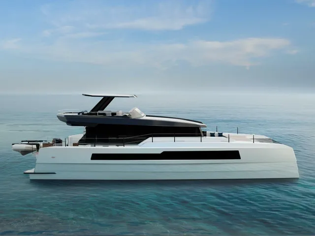 MCCONAGHY 2027 MC63P TOURER
