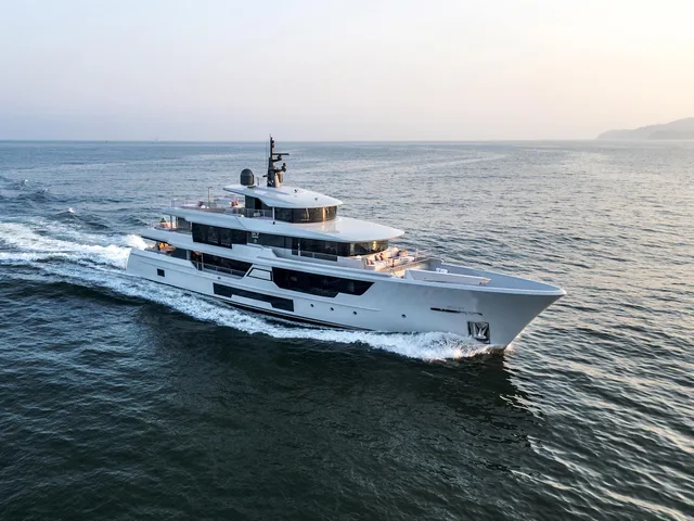 MCP MY 40M