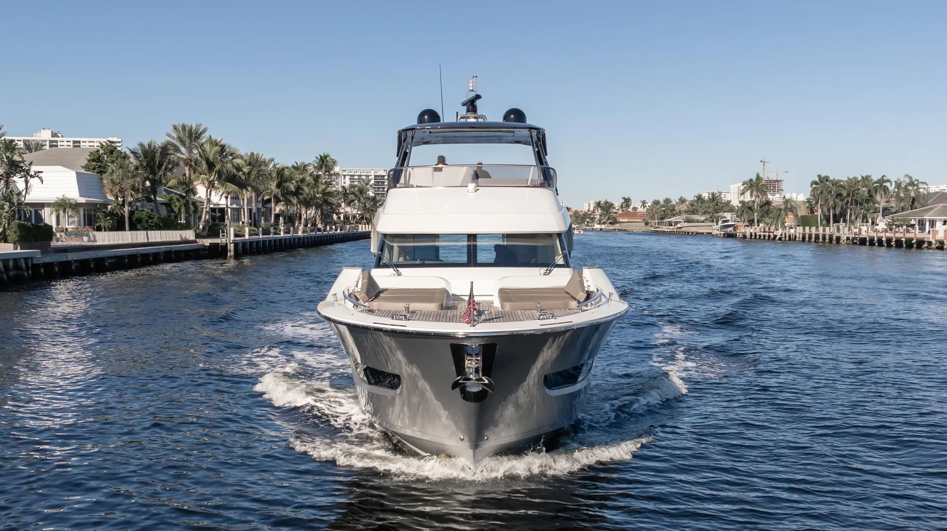 MONTE CARLO YACHTS MCY 66 - Image 3