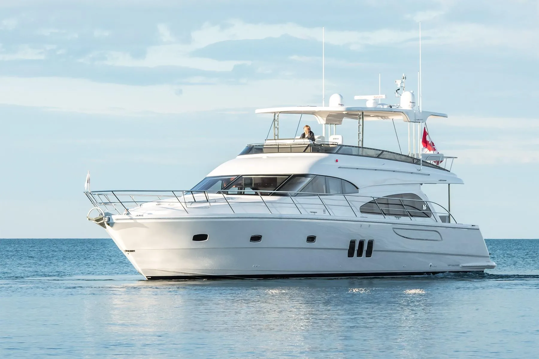 NEPTUNUS 625 FLYBRIDGE - Image 3