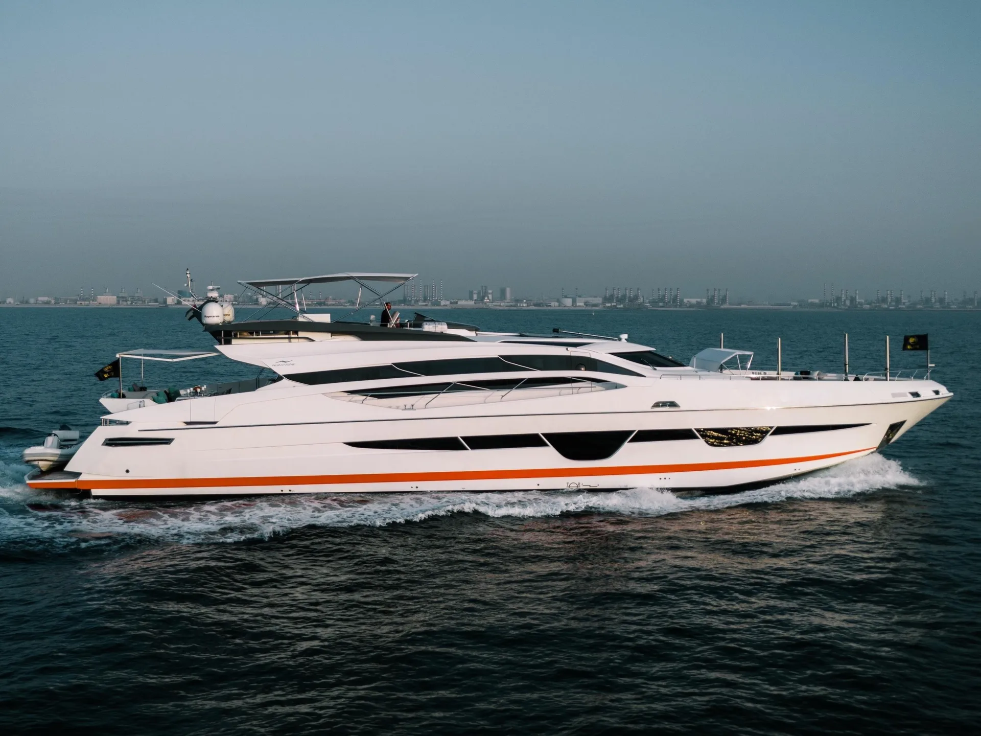 NUMARINE 105HT - Image 3