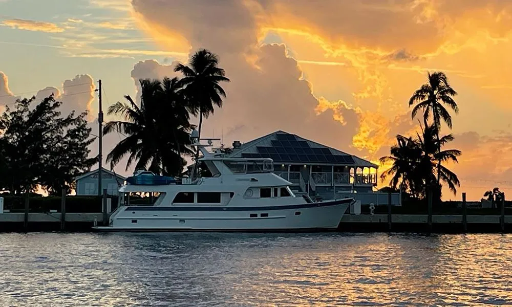OUTER REEF YACHTS 720 MOTORYACHT - Image 3