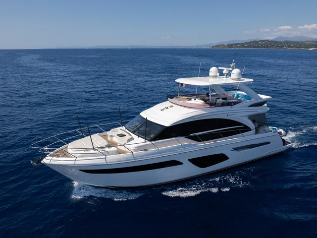 PRINCESS F62