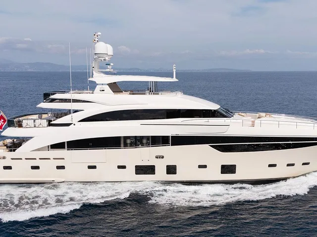 PRINCESS M CLASS 40M