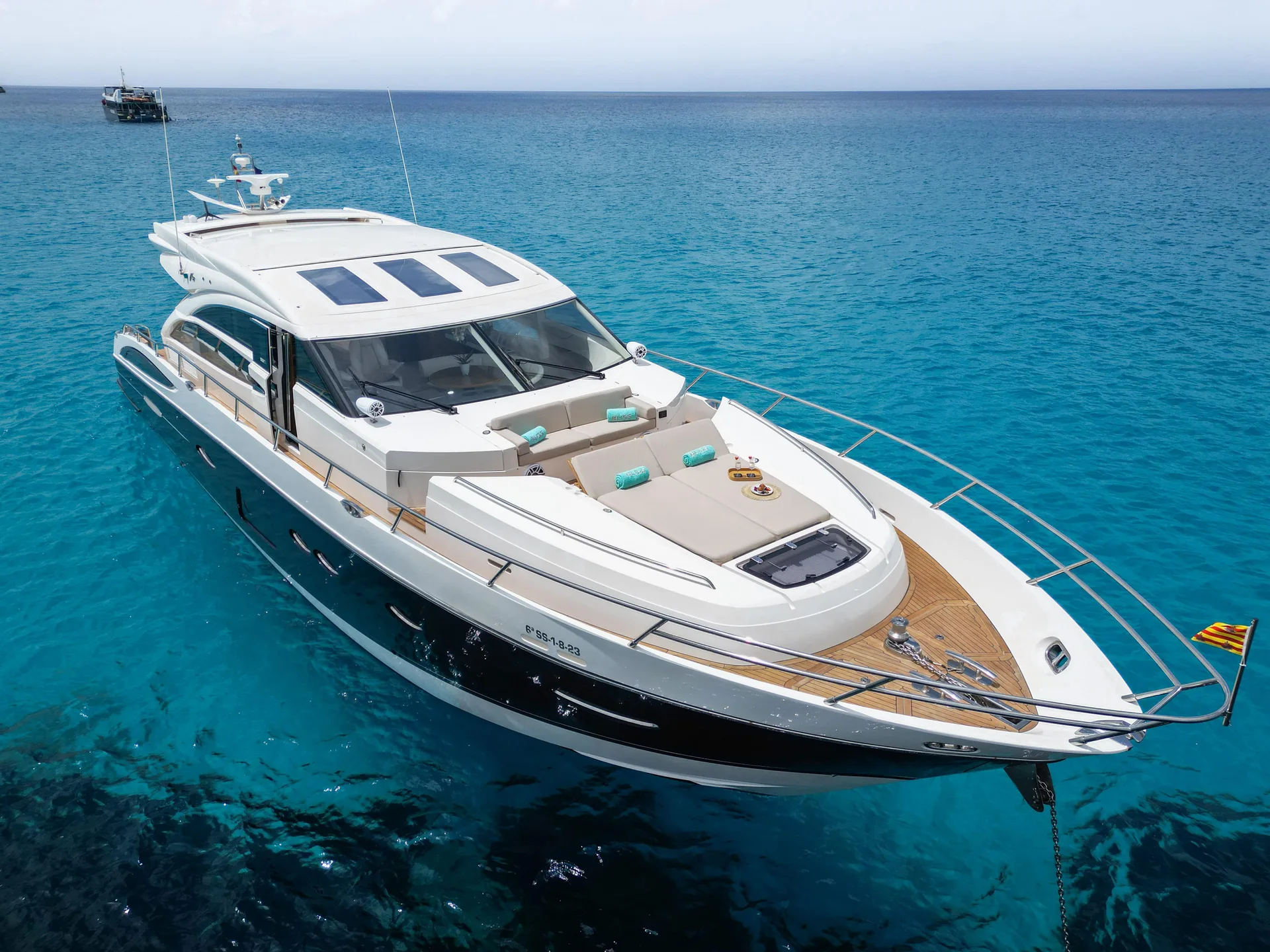 PRINCESS V72 - Image 1