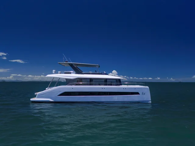 REVOLUTION YACHTS S60