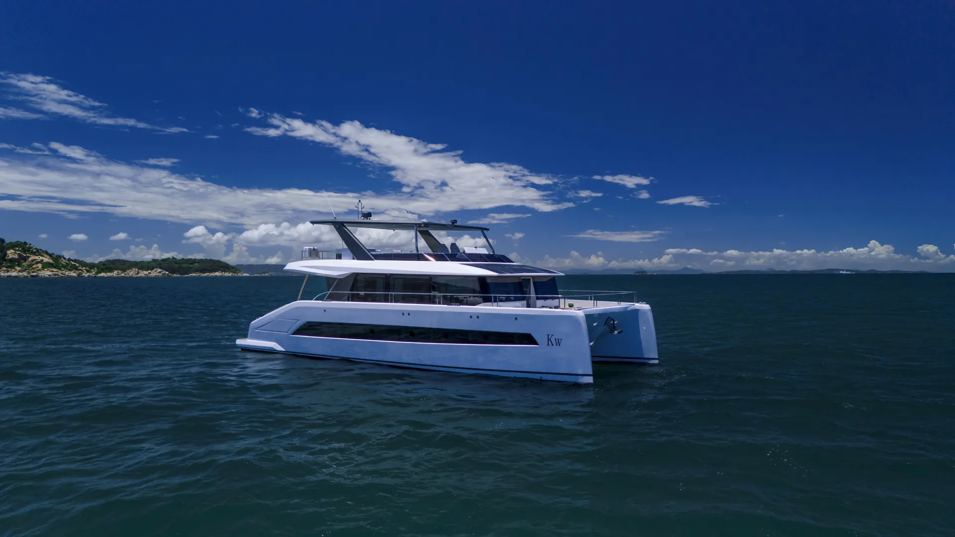 REVOLUTION YACHTS S60 - Image 3