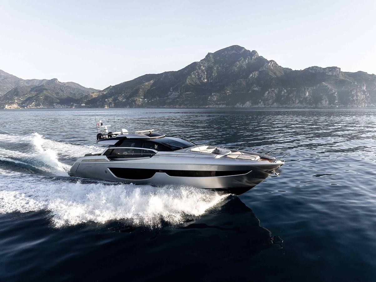 RIVA 76' PERSEO - Image 1