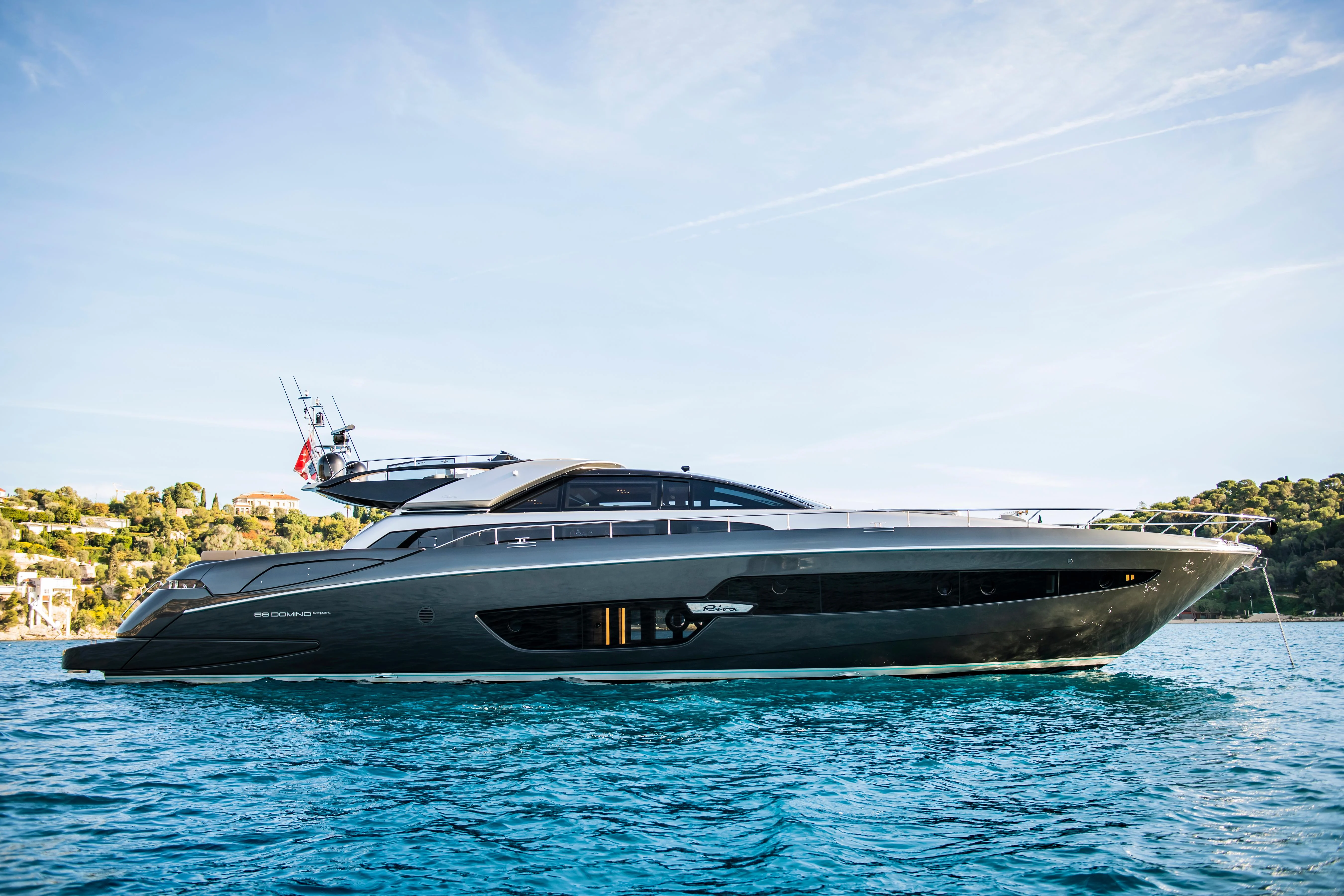 RIVA 88 DOMINO SUPER - Image 1