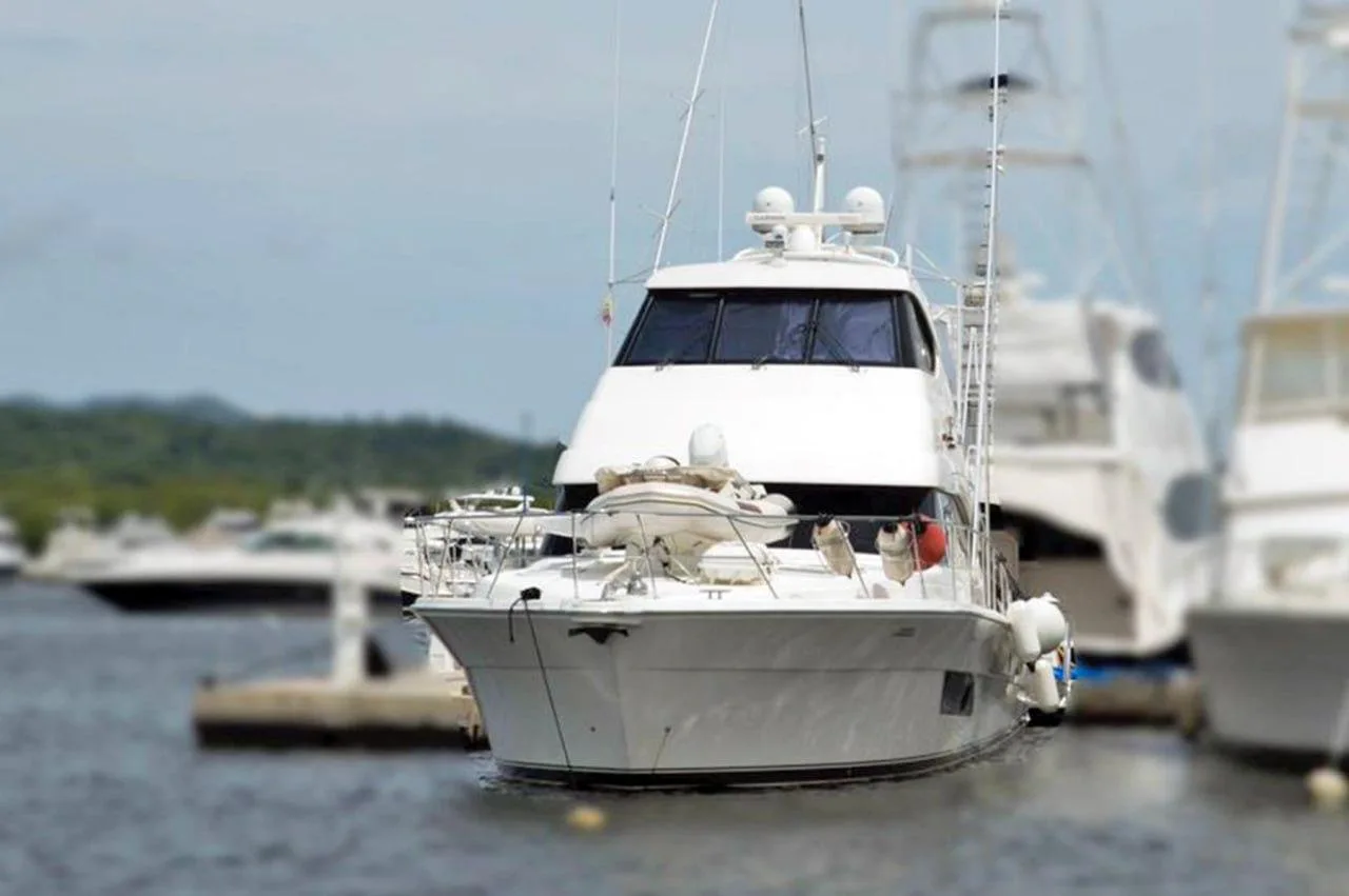 RIVIERA ENCLOSED FLYBRIDGE - Image 1