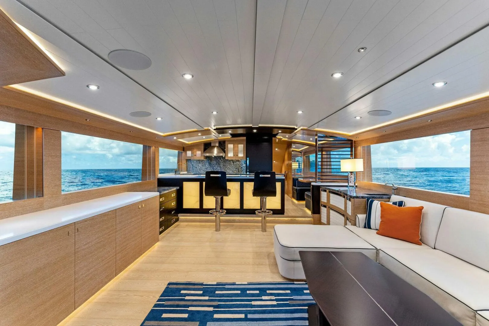 RYBOVICH 94 SPORTFISH - Image 3