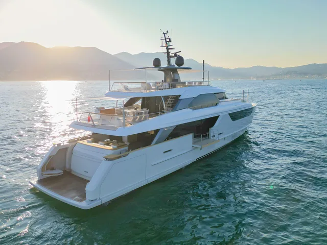 SANLORENZO SD118