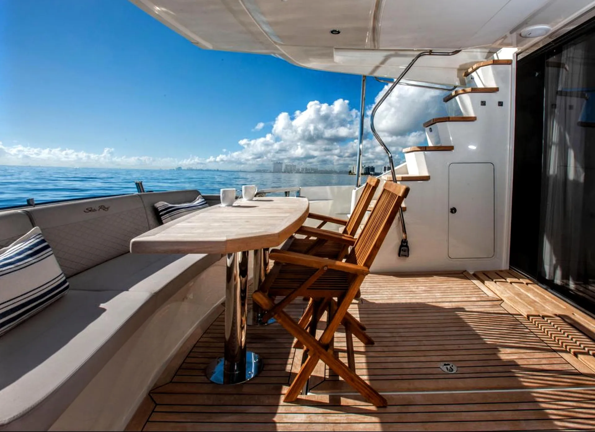 SEA RAY L650 - Image 3