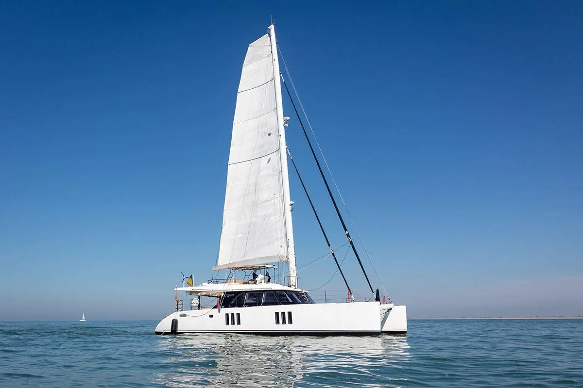 SUNREEF 62 ARC - Image 1
