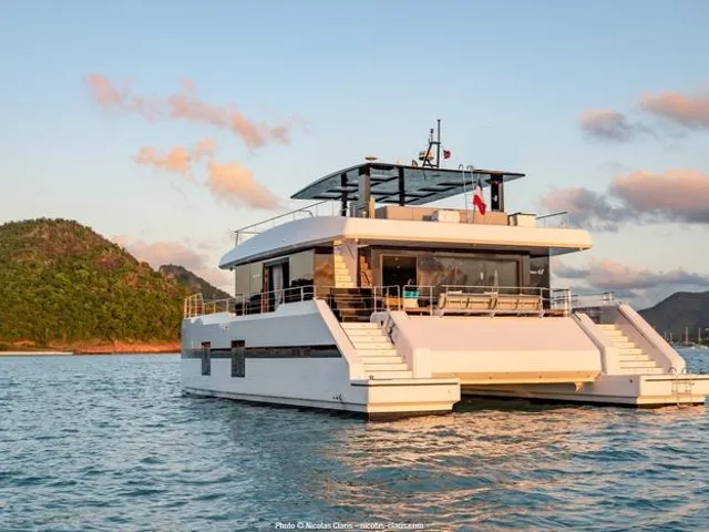SUNREEF SUPREME 68