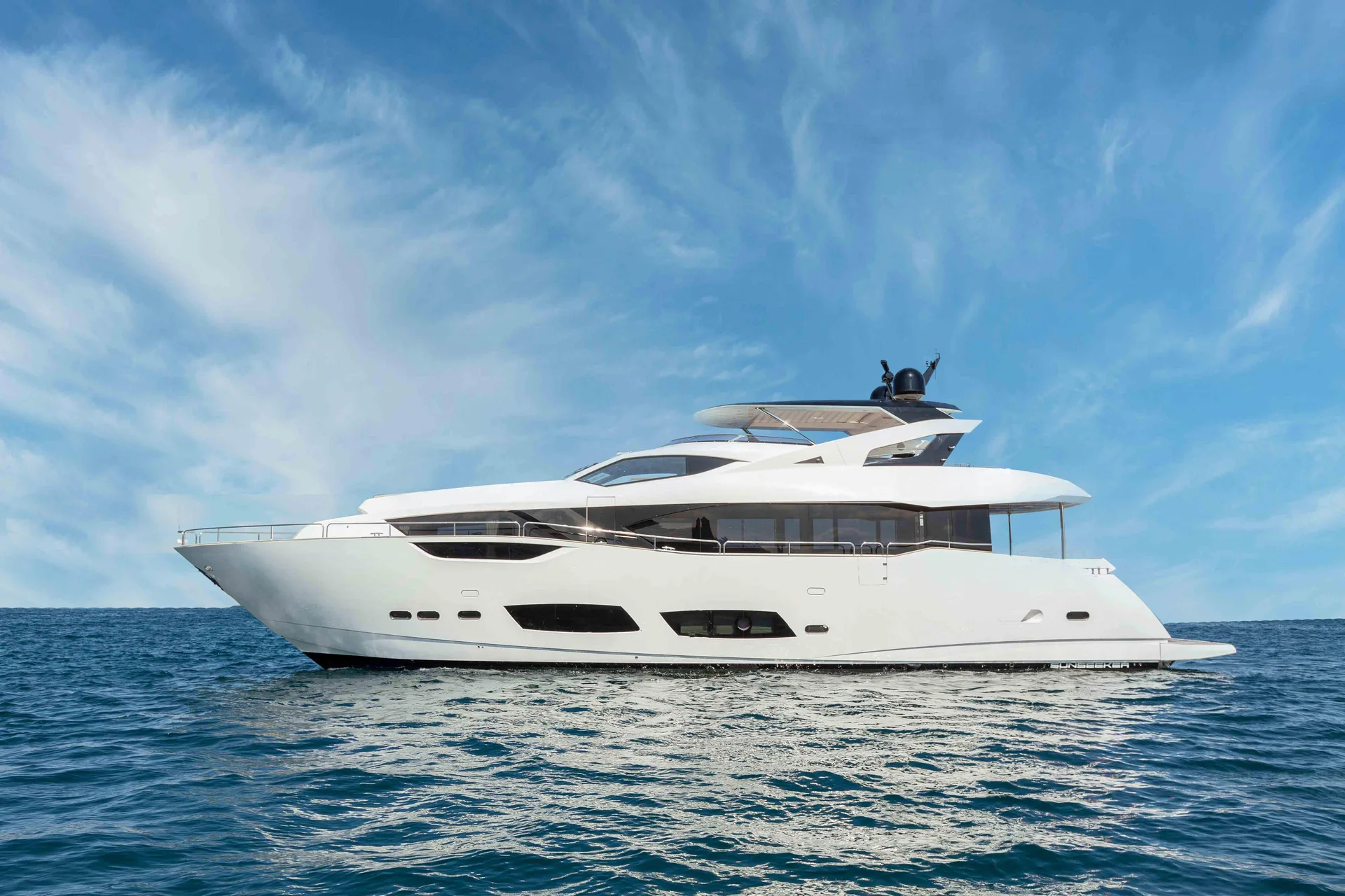 SUNSEEKER 95 - Image 1