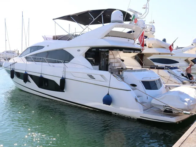 SUNSEEKER MANHATTAN 65