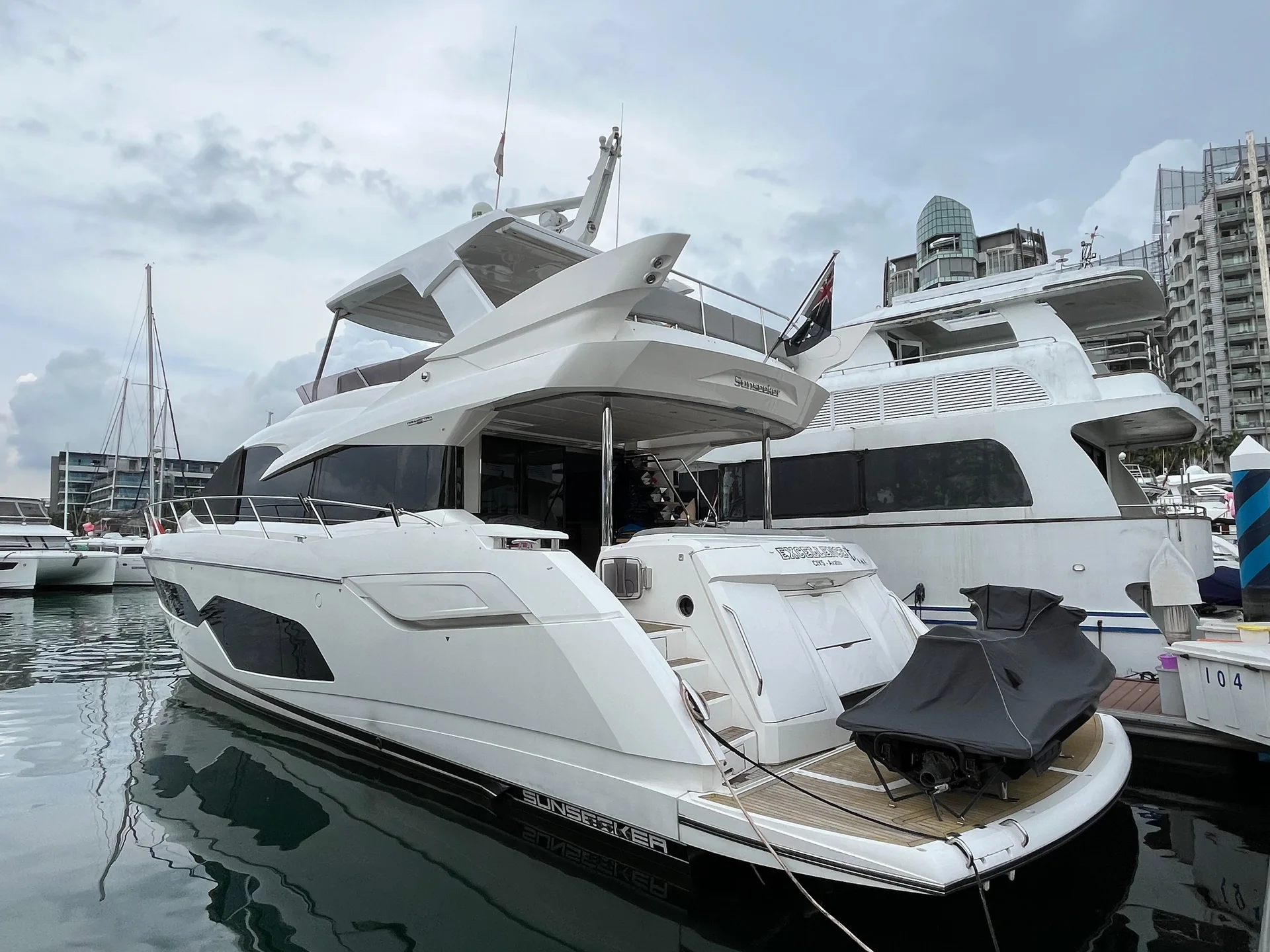 SUNSEEKER MANHATTAN 66 - Image 1