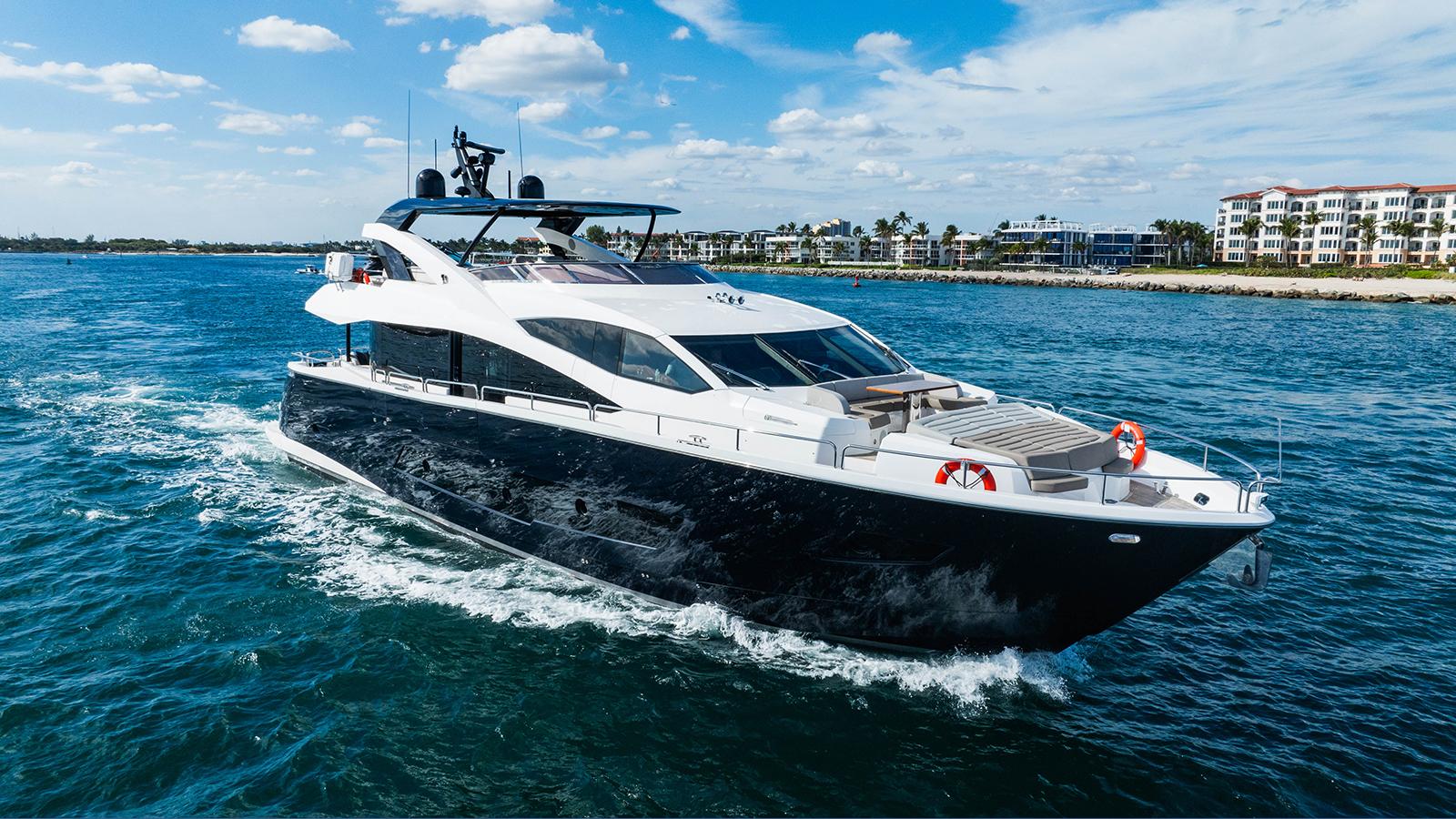 SUNSEEKER MOTORYACHT - Image 1