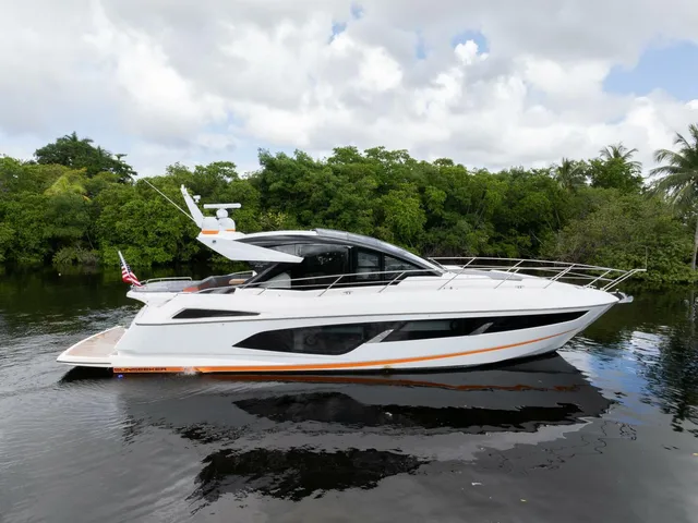 SUNSEEKER PREDATOR 60 EVO