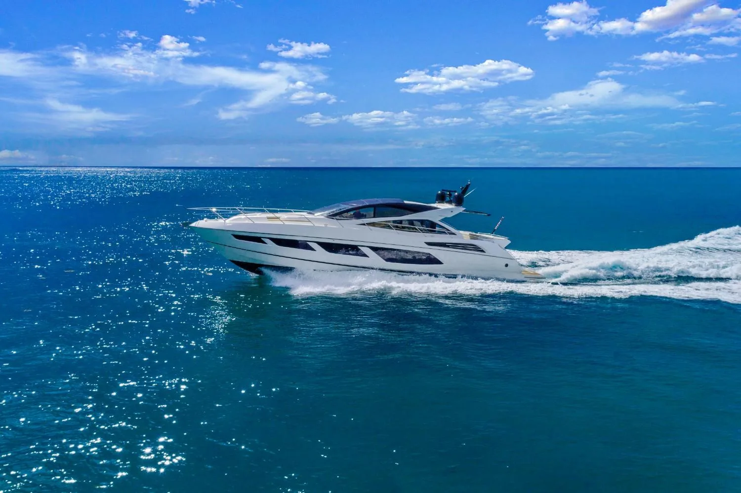 SUNSEEKER PREDATOR 68 - Image 1