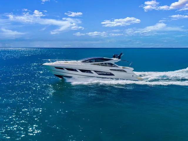 SUNSEEKER PREDATOR 68