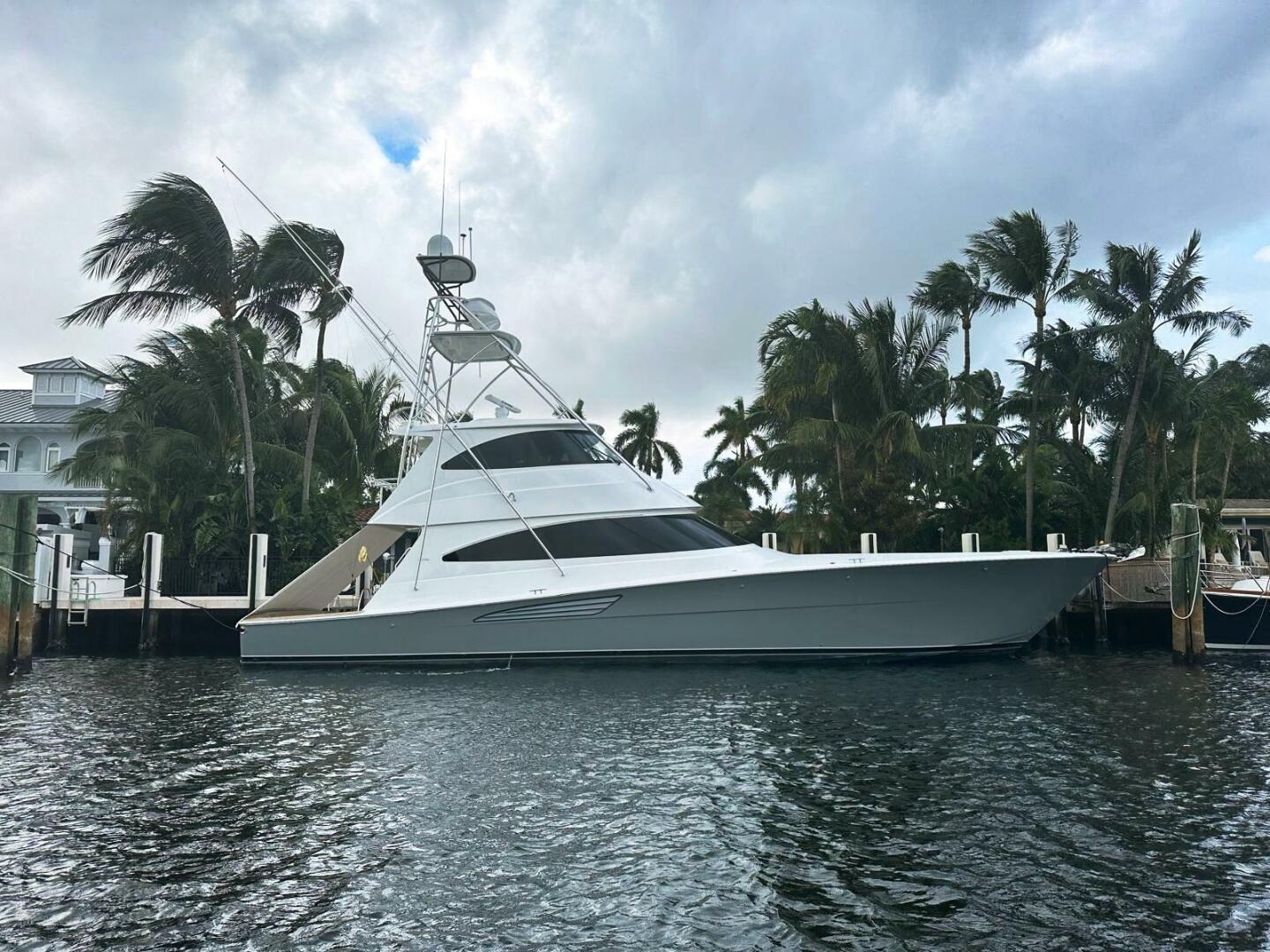 VIKING 68 ENCLOSED BRIDGE - Image 1