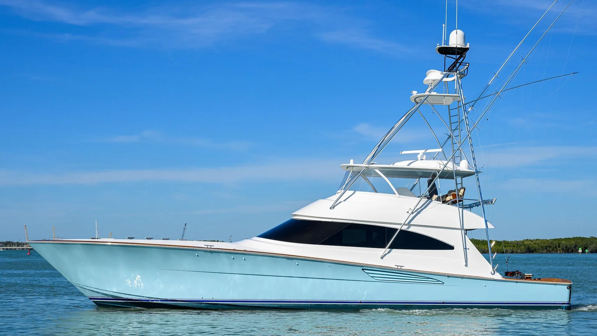 VIKING 72 CONVERTIBLE - Image 1