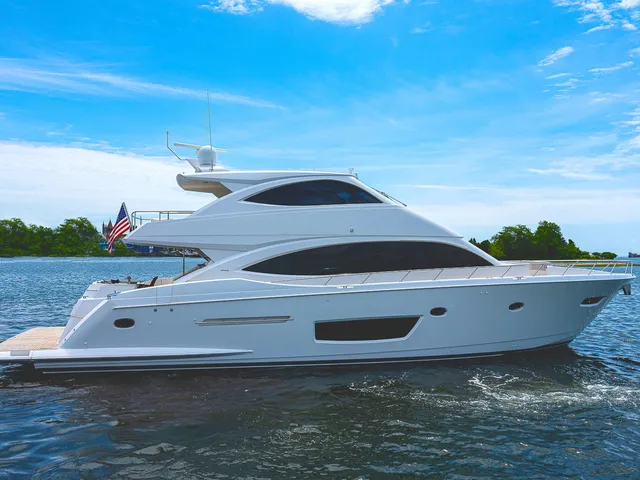 VIKING 75 MOTORYACHT