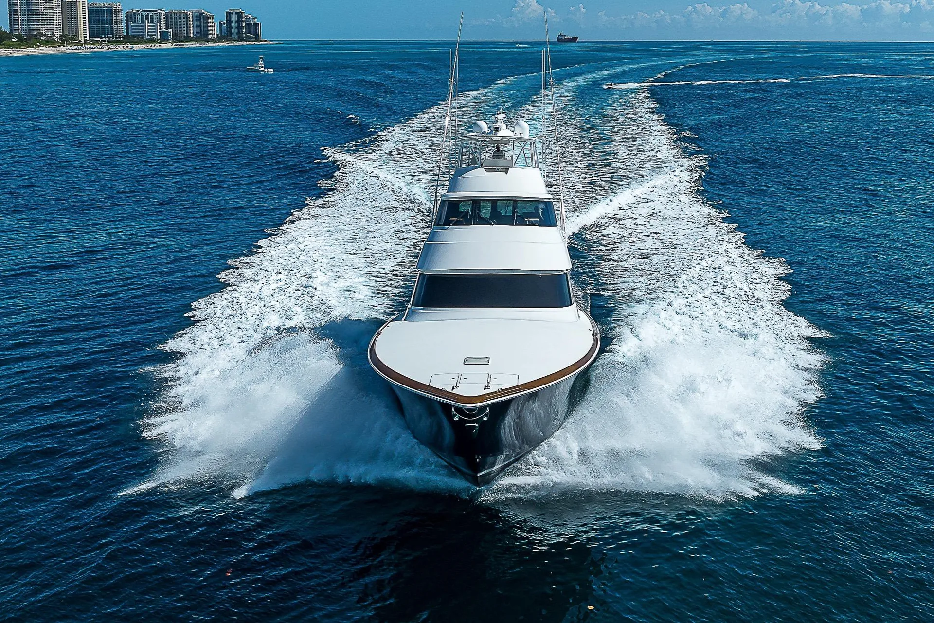 VIKING 92 SKY BRIDGE - Image 3