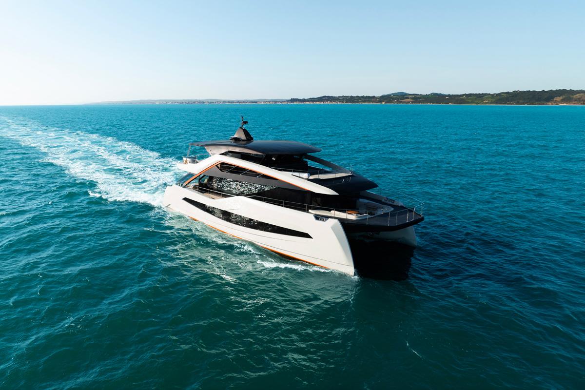 WIDER WIDERCAT 92 - Image 1