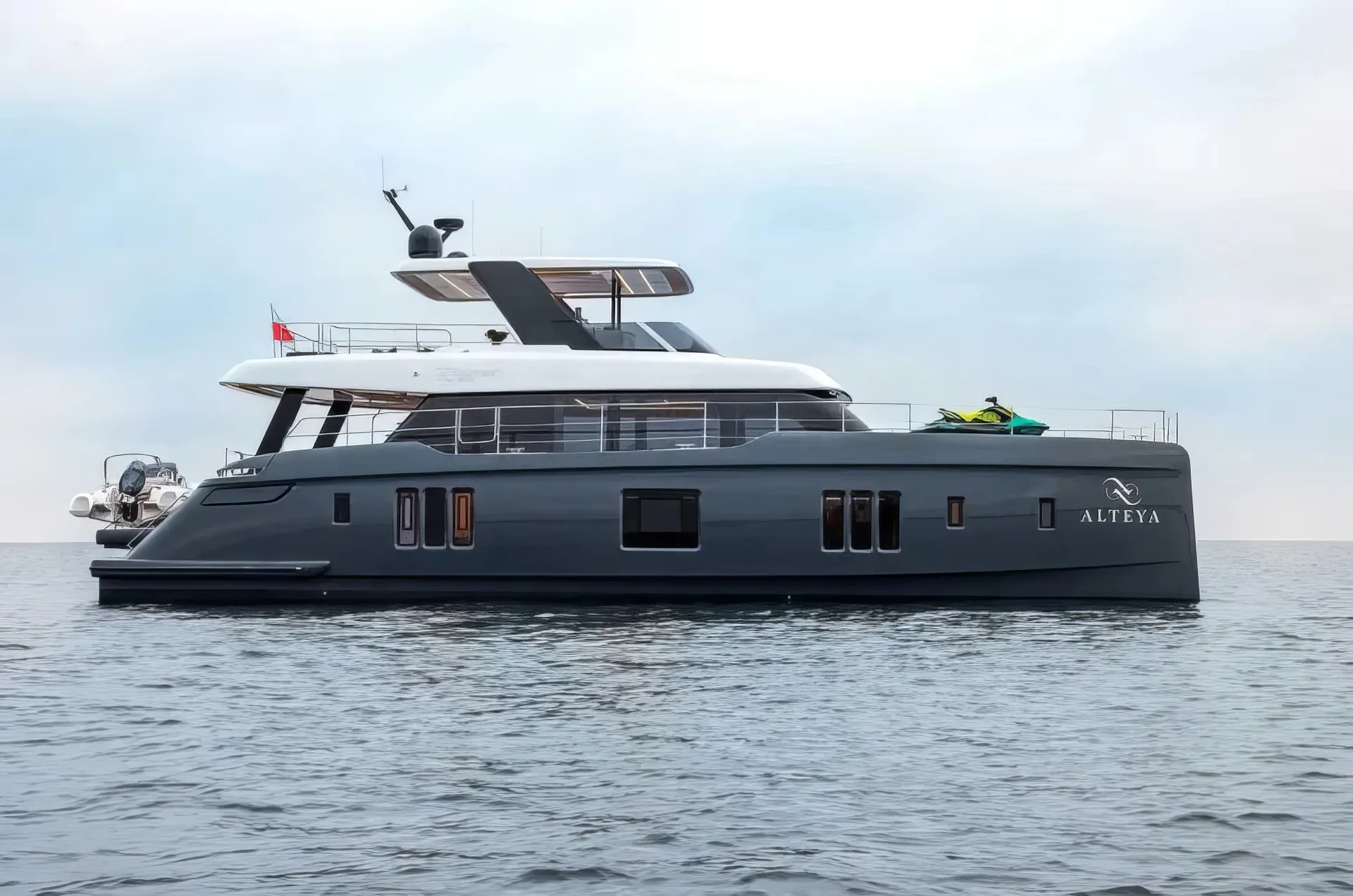 70 SUNREEF POWER - Image 1