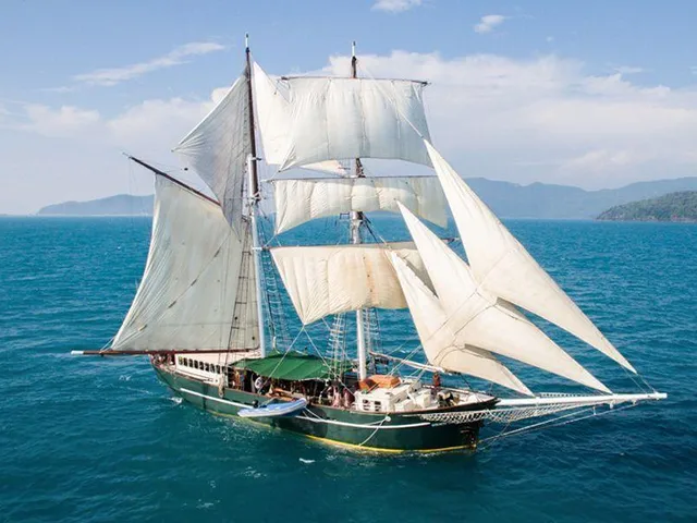 1902 CUSTOM SAILING YACHT