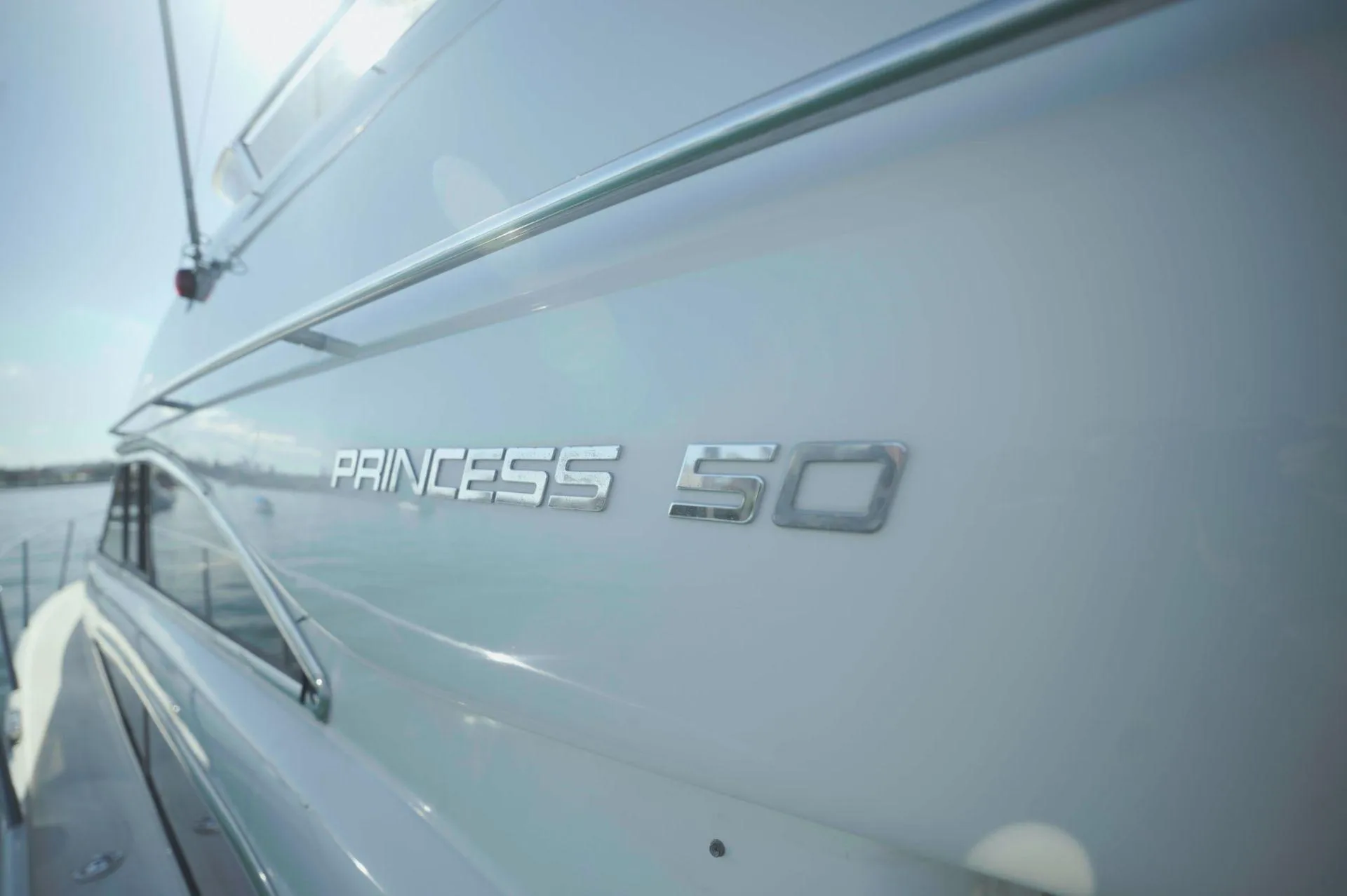 2001 PRINCESS P50 - Image 3