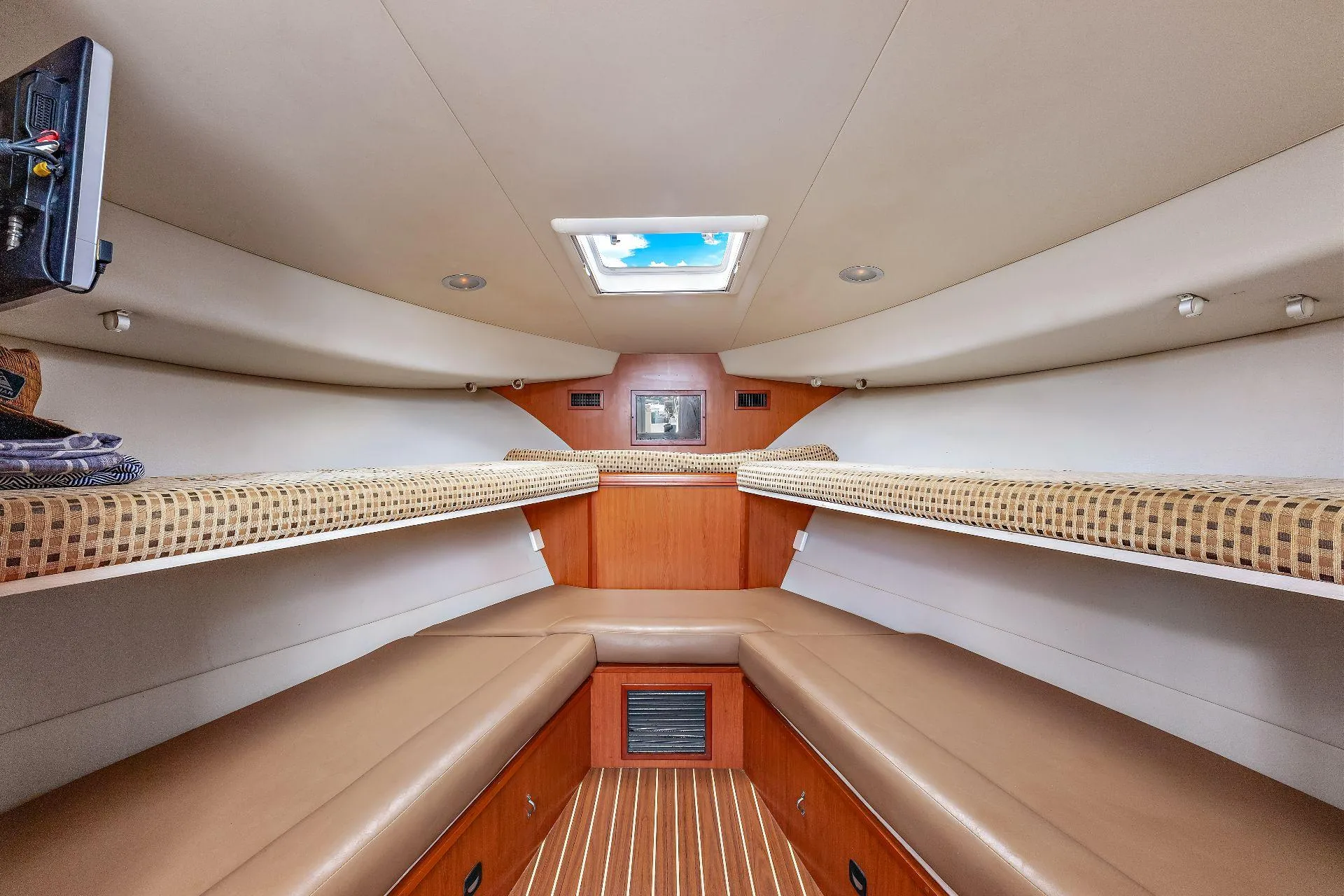 2008 LUHRS 31 OPEN - Image 3