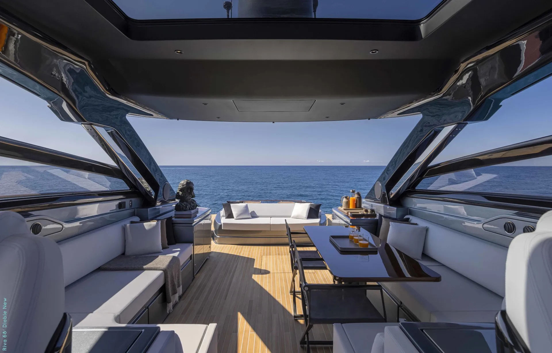 RIVA 68 DIABLE - Image 3