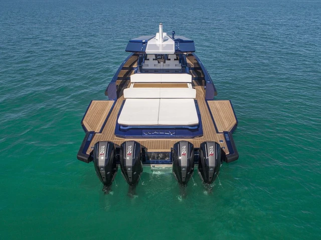 Yacht image 1