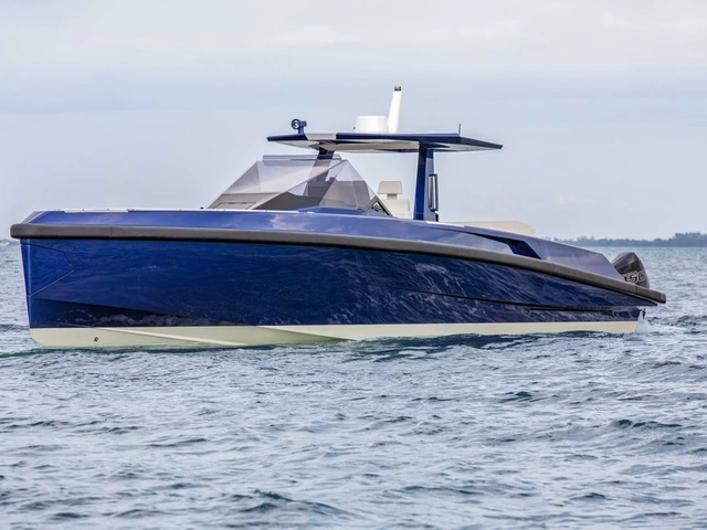 Yacht image 2