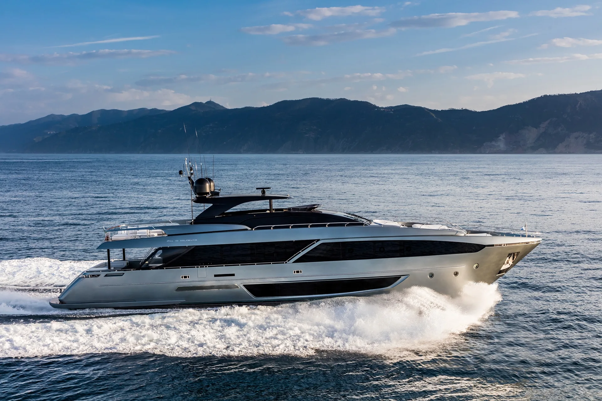 RIVA 110’ DOLCEVITA - Image 1