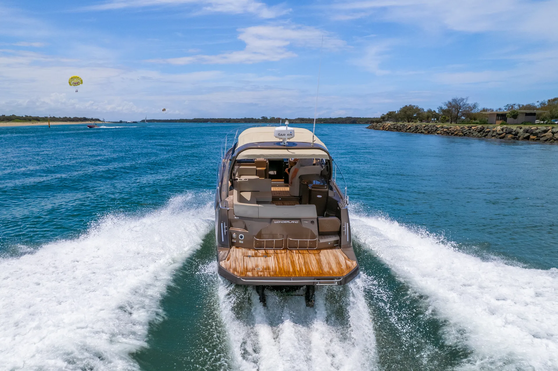 2018 CRANCHI Z35 SPORTS CRUISER - Image 3