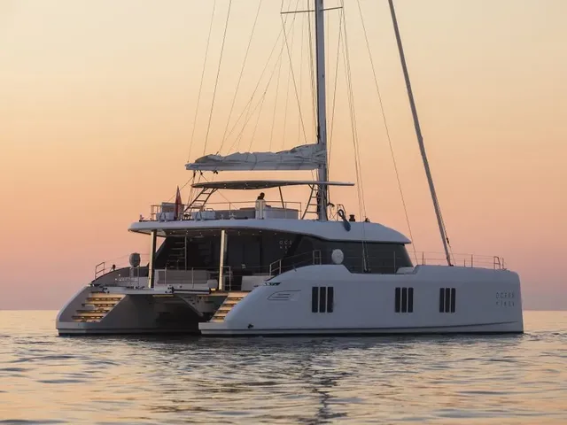 SUNREEF 70