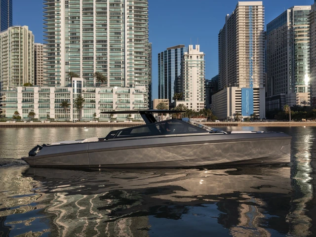 Yacht image 1