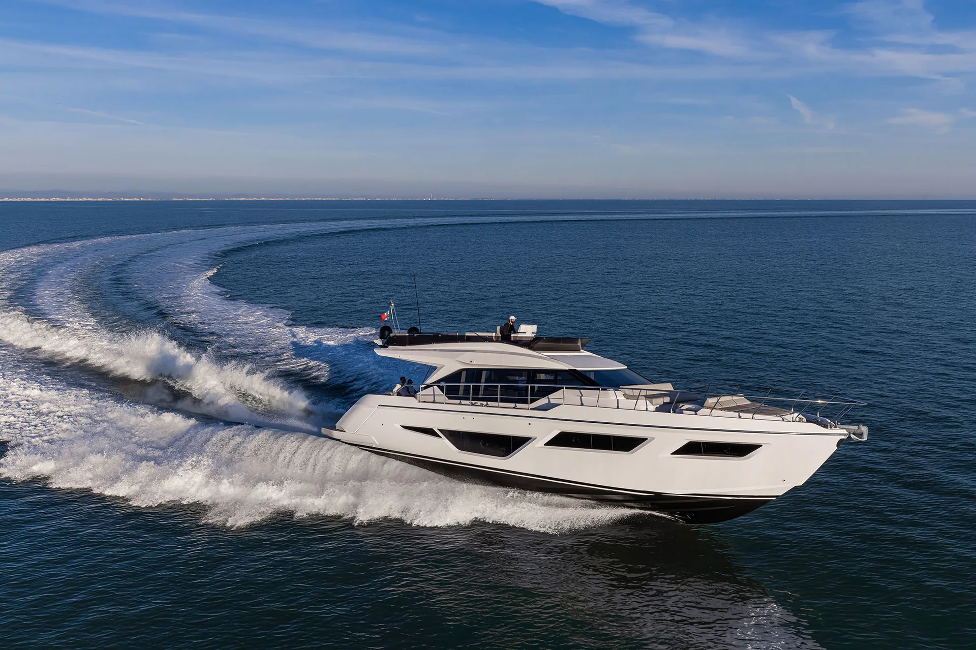 FERRETTI 580 - Image 1
