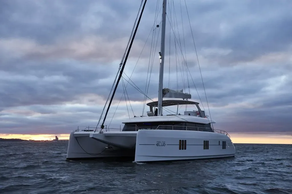 SUNREEF 60 - Image 1