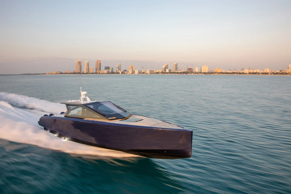 Yacht image 3