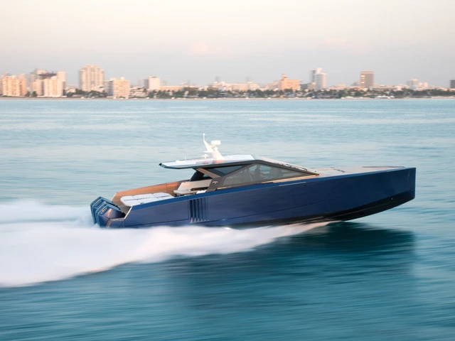 Yacht image 4