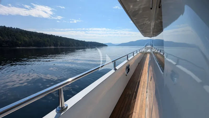 A GREAT ESCAPE, on deck 4